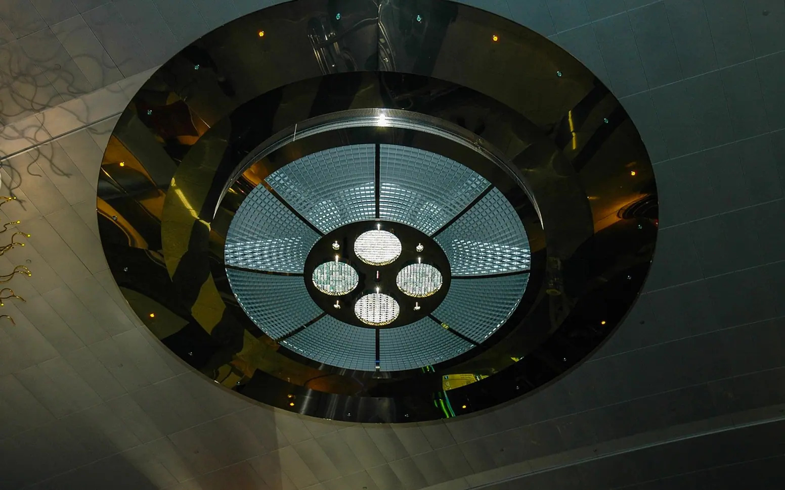 Ceiling ventilation, ceiling lighting and ufo