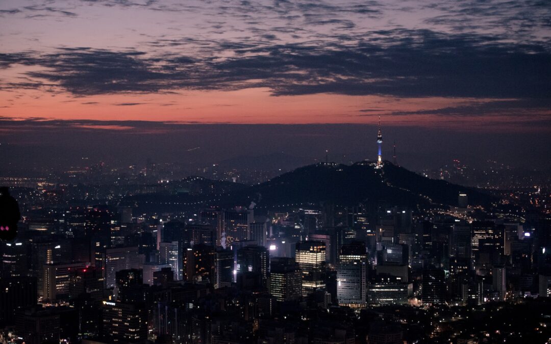 Your First Karaoke Bar Experience in South Korea